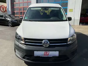 Volkswagen Caddy 2.0 TDI  Conceptline Navi PDC Tempomat 1Hd Bild 2
