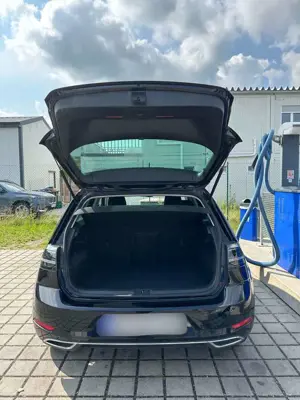 Volkswagen Golf Highline Golf 7 Bild 4