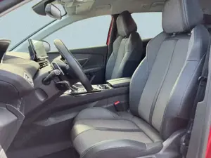 Peugeot 3008 BlueHDi 130 Stop  Start EAT8 Allure Pack (M) Bild 5