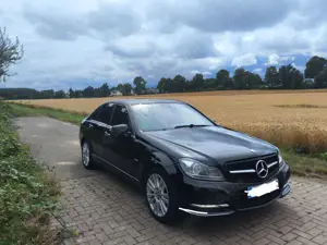 Mercedes-Benz C 300 CDI DPF 4Matic (BlueEFFICIENCY)7G-TRONICAvantgarde