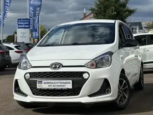 Hyundai i10 1,2 1.HAND/NAVI/SHZ/PDC/TEMP./LHZ/GARANTIE