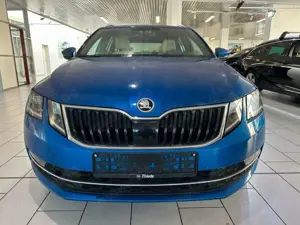 Skoda Octavia Combi Style 1.5TSI LED/NAVI/SHZ/AHK Bild 2