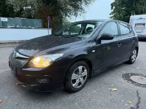 Hyundai i30 1.4 Comfort Klima Fahrbereit HU 12.2025