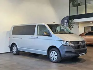 Volkswagen T6 Caravelle 2.0 TDI 9 Sitzer Lang Pdc EU6 Plus Bild 5