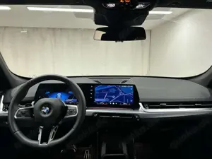 BMW X1 xDrive20d M Sportpaket DA. Plus AHK DAB LED Komfor Bild 5