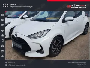 Toyota Yaris Hybrid 1.5 VVT-i Team Deutschland