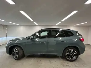 BMW X1 xDrive20d M Sportpaket DA. Plus AHK DAB LED Komfor Bild 2