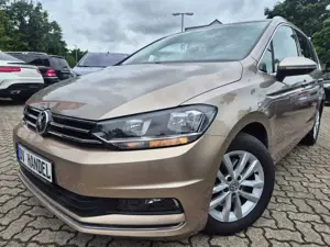 Volkswagen Touran Highline   *1 Hand/ACC/ Automatik*