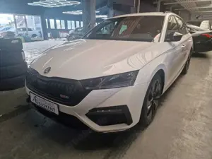 Skoda Octavia 2.0 TDI Combi 4x4 RS*VIRTUAL*LED*SHZ*