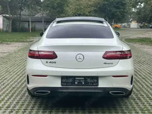 Mercedes-Benz E 400 4Matic Coupe 9G-TRONIC AMG Line Pano ACC Bild 5