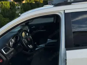 Fiat Freemont Freemont Diesel 2.0 Multijet 16V DPF Automatik Bild 5