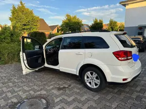 Fiat Freemont Freemont Diesel 2.0 Multijet 16V DPF Automatik Bild 3