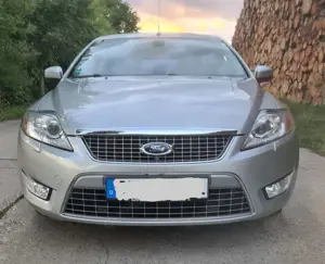 Ford Mondeo Turnier 2.5 Titanium X Bild 3