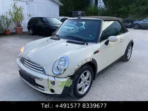 MINI Cooper Cabrio Cooper Bild 3