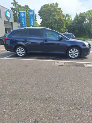 Toyota Avensis 1.8 VVT-i Combi Edition