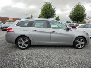 Peugeot 308 SW Allure Navi*LED*AHK*EPH*Sitzh*Bluetooth Bild 4