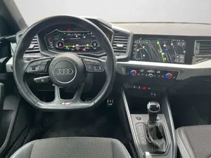 Audi A1 advanced 30 TFSI 81(110) kW(PS) S t Bild 3