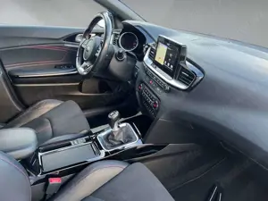 Kia Ceed / cee'd 1.6 T-GDI OPF GT Bild 4