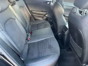 Kia Ceed / cee'd 1.6 T-GDI OPF GT Bild 5