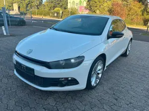 Volkswagen Scirocco 2.0 TDI PDC+ZAHNRIEMEN NEU+8REIFEN+NAVI