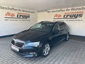 Skoda Superb Combi 2.0 TDI DSG Ambition - AHK / SHZ -