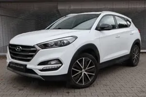 Hyundai TUCSON Passion 2WD Autom. Kamera Navi DAB LED 19 SpurAssi