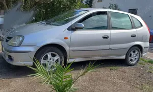 Nissan Almera Tino Almera Tino ,Rückfahrkammera, tüv 12/27
