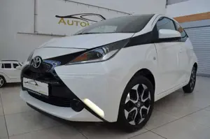 Toyota Others Aygo AYGO x-play ~ KLIMA ~ Navi ~ Cam