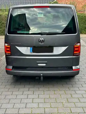 Volkswagen T6 Multivan Transporter T6 TDI BMT DSG Kurz Comfortline Bild 3