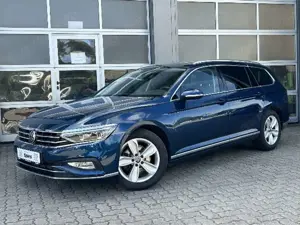 Volkswagen Passat Variant Elegance Shz AHK Matrix ACC