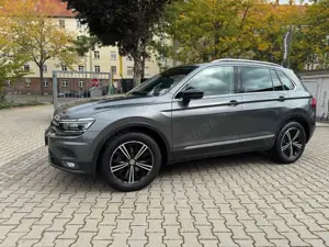 Volkswagen Tiguan IQ.DRIVE AHZV, SHZ, Alu, Navi
