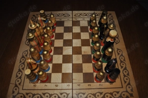 Handgefertigtes Luxus-Schachset aus Holz! Asien Motiv!+Backgammon Spiel!