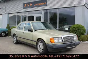 Mercedes-Benz 250 D W 124  * Oldtimer mit H -Kennzeichen, TÜV Bild 3
