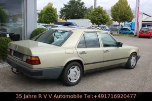Mercedes-Benz 250 D W 124  * Oldtimer mit H -Kennzeichen, TÜV Bild 4
