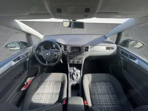 Volkswagen Golf Sportsvan 1.4 TSI Lounge DSG+XENON+AHK Bild 2