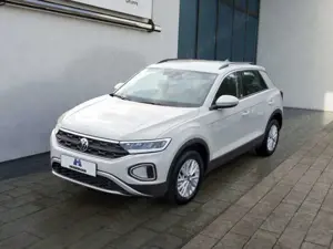 Volkswagen T-Roc 1.5TSI DSG Life Navi LED AHK