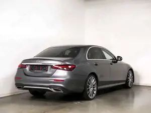 Mercedes-Benz E 220 E 220 d (213.004) Bild 2