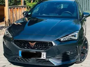 CUPRA Leon Leon Sportstourer 1.4 e-Hybrid (180 kW System) VZ