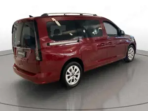 Ford Grand Tourneo Bild 5