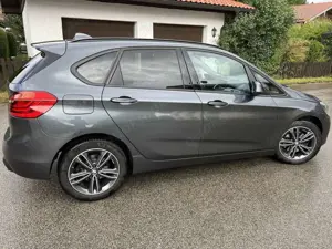BMW 220 220i Active Tourer Aut. Sport Line Bild 5