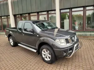 Nissan Navara King Cab SE 4X4 Nur 139 Tkm-AHK-LKW-Zulassung ! Bild 4