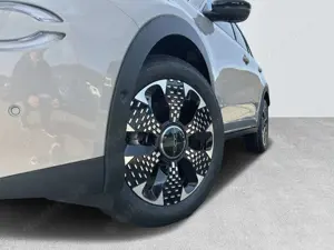 Fiat 600 e La Prima *ELEKTRO* Bild 3