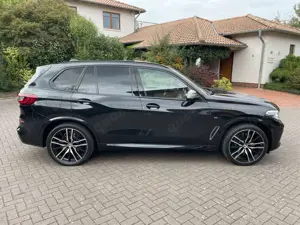 BMW X5 M X5 M50d 400 PS Vollausstattung, Liebhaber gepflegt Bild 3