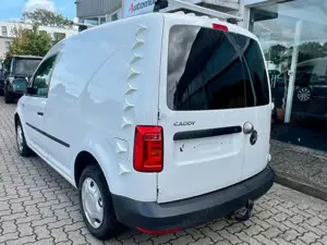 Volkswagen Caddy CADDY 2.0TDI/AHK/TEMPOMAT/KLIMA/TÜV+SERVICE NEU Bild 4