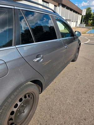 Volkswagen Golf 1.9 TDI Comfortline Variant Bild 3