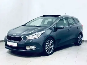Kia Ceed SW / cee'd SW Spirit * PANO * R-KAM *  NAVI