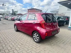 Kia Picanto Dream Team*KLIMA*ALLWETTER*SHZG*L-HZG* Bild 4