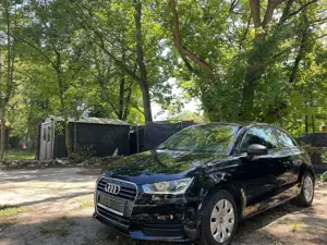 Audi A1 Audi A1 1.0 TFSI 1. Hand, Navi, Scheckheft, PDC Bild 1