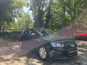 Audi A1 Audi A1 1.0 TFSI 1. Hand, Navi, Scheckheft, PDC Bild 2