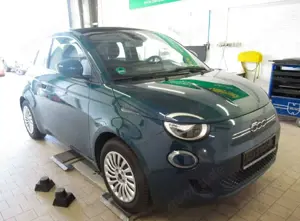 Fiat 500e Cabrio 118PS 42kWh Navi - Klimaautomatik